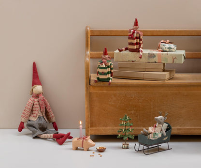 Maileg possu kynttilänjalka