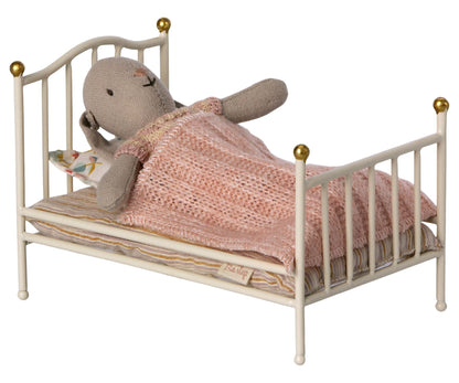 Maileg Vintage sänky luonnonvalkoinen
