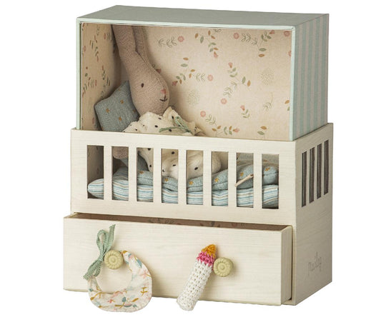 Maileg Vauvan huone ja Micro kani